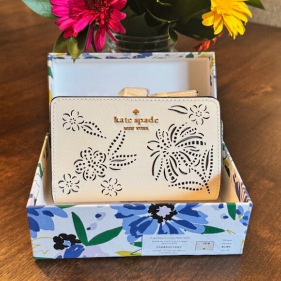 Kate Spade Madison Floral Festival Perforated Medium Compact Wallet Butterfly